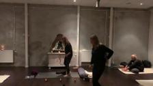 Söndag: Yinyoga med Maria